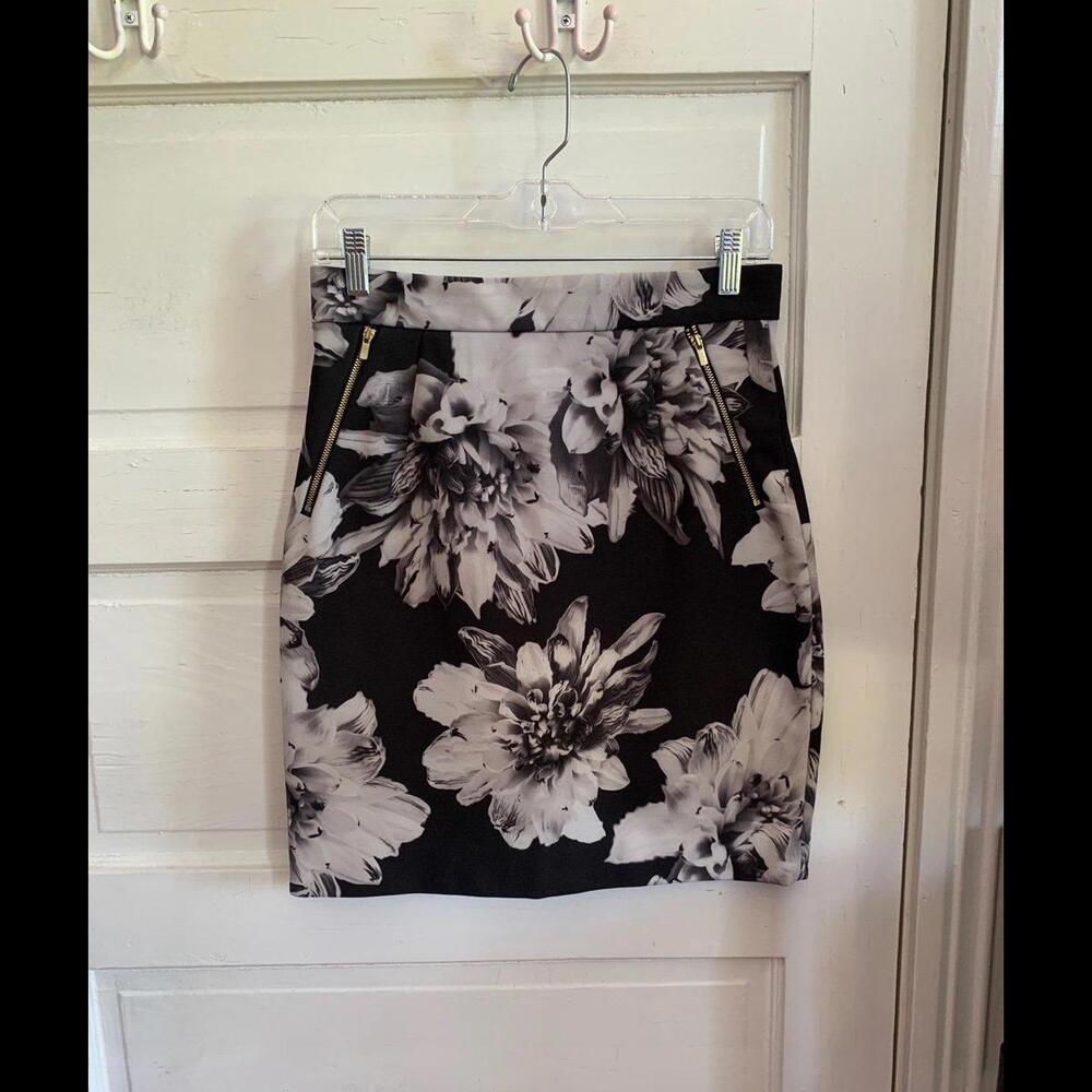 H&M Skirt Size 8